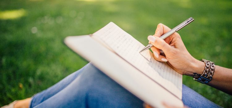 20 typische Intro-Eigenschaften und warum niemand nur Intro ist 20 typische Eigenschaften introvertierter Menschen